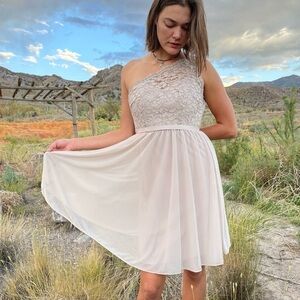 𝅺✨ David’s Bridal One Shoulder Lace Top Dress Bridesmaid Prom Ball Formal